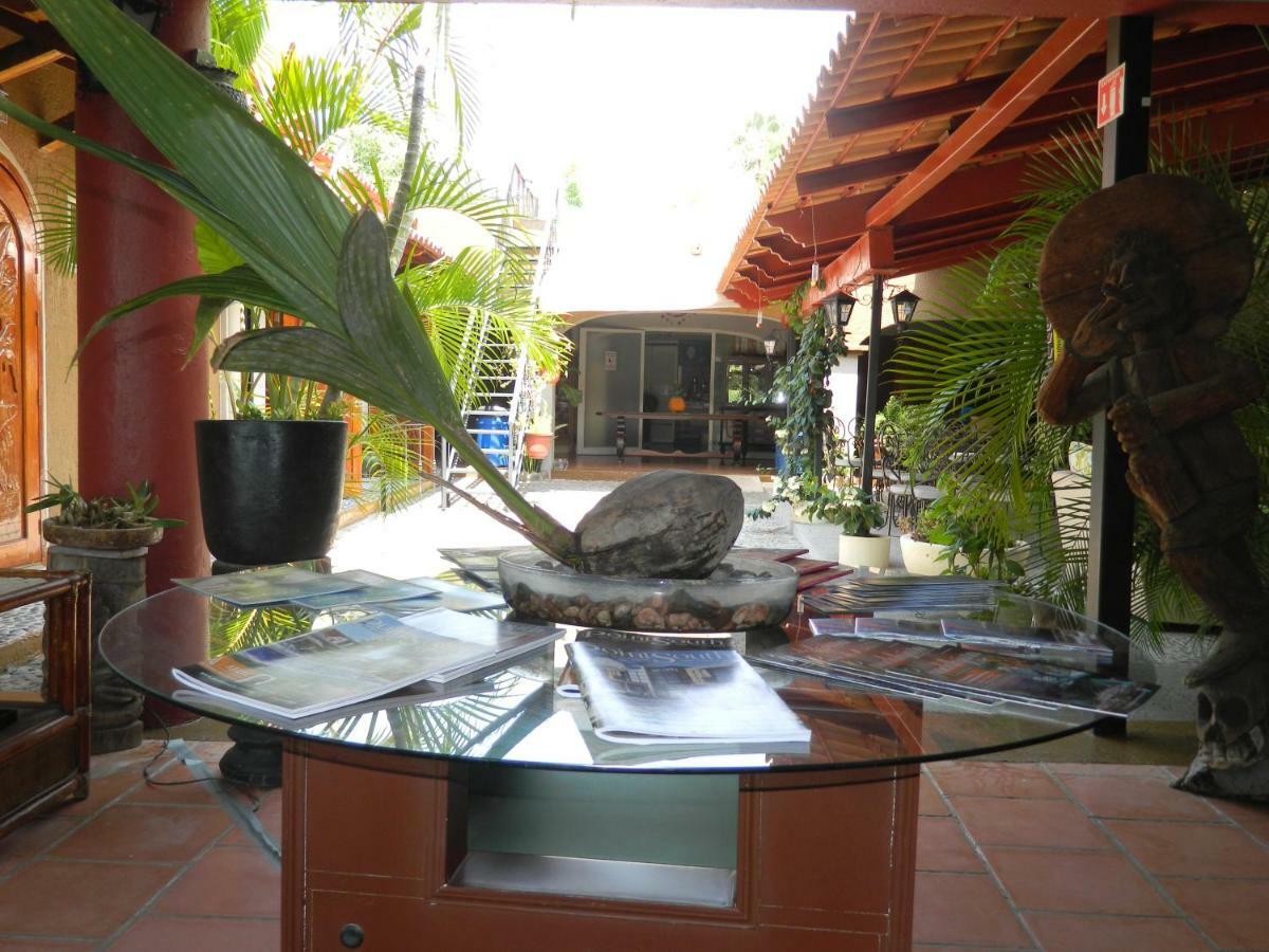 Casa De La Abuela Panzió Ajijic Kültér fotó