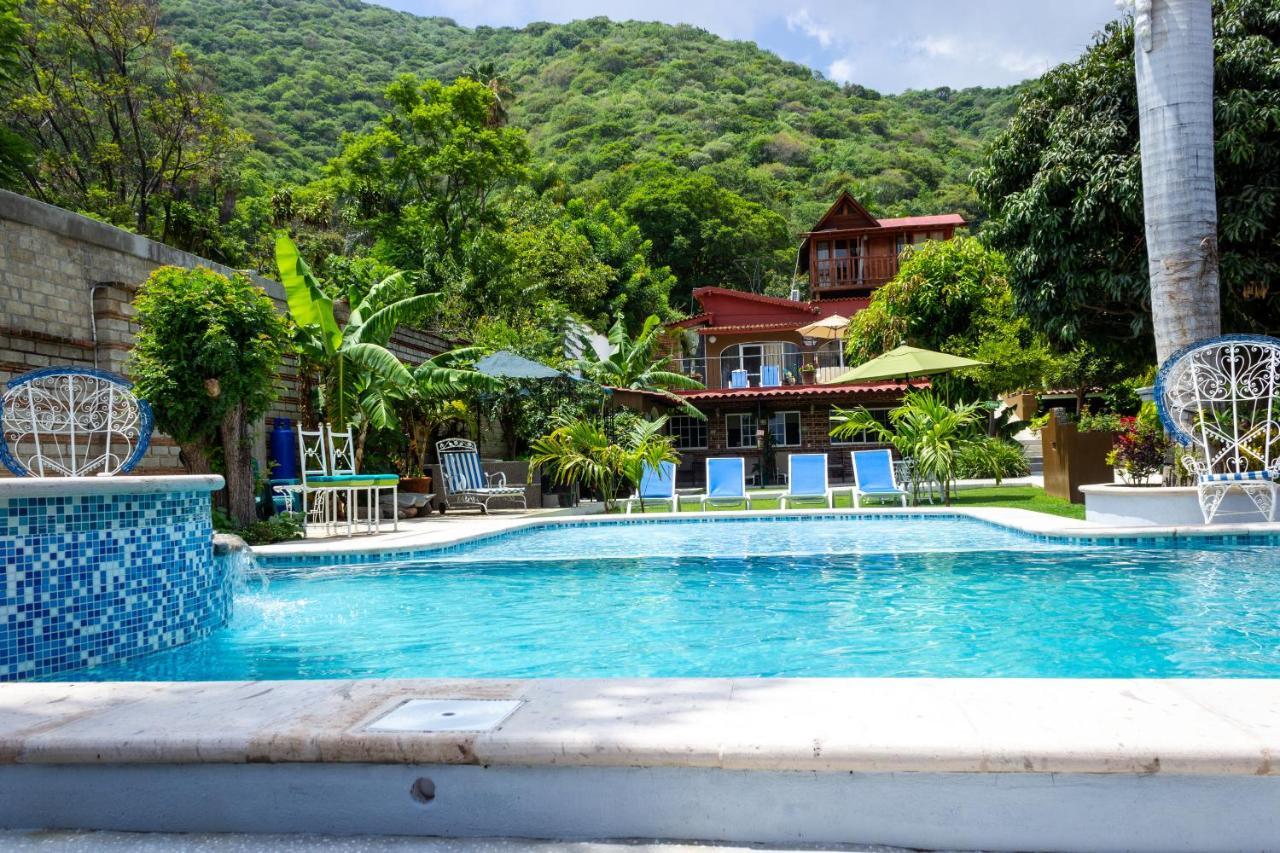 Casa De La Abuela Panzió Ajijic Kültér fotó